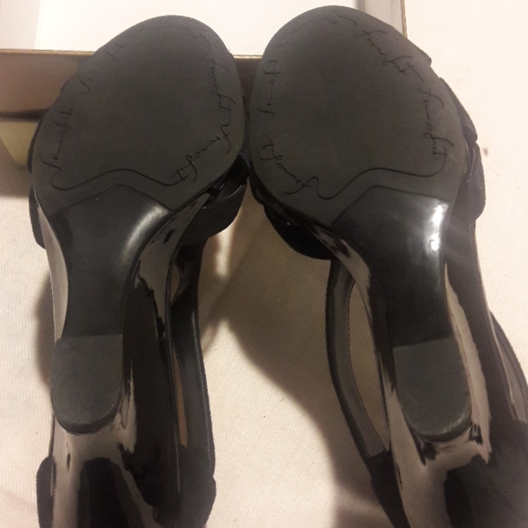 Black suede wedge open toe shoes - Picture 3 of 5